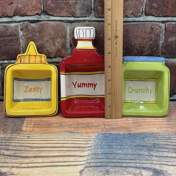 Hallmark Summer Condiment Dishes Set of 3 Yummy Crunchy Zesty Ketchup Mustard - Picture 2 of 6